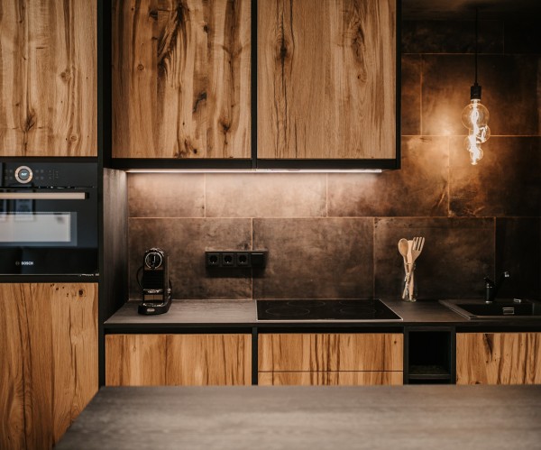 Voll ausgestattete Küche