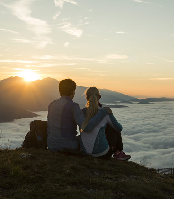 Pärchen beim Wandern in St. Margarethen © Ferienregion Salzburger Lungau